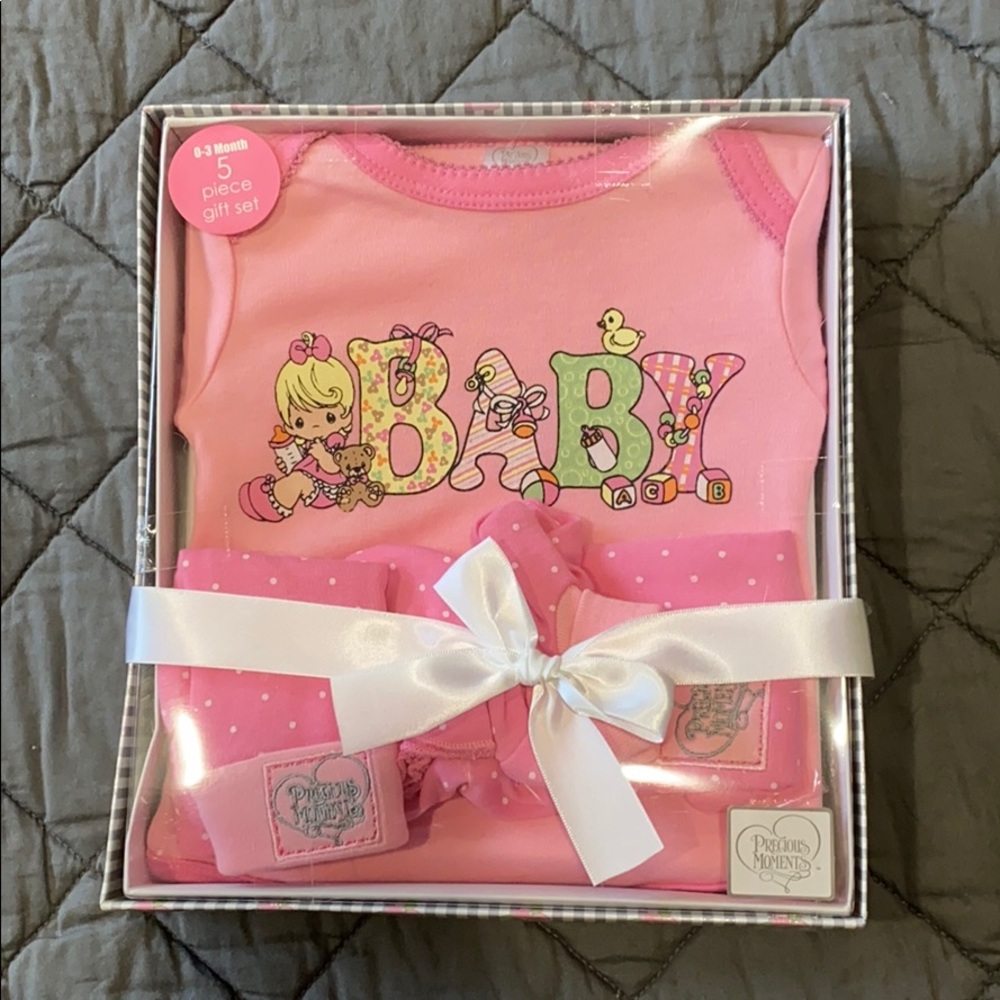 NWT Precious Moments 0-3mo 5pc gift set